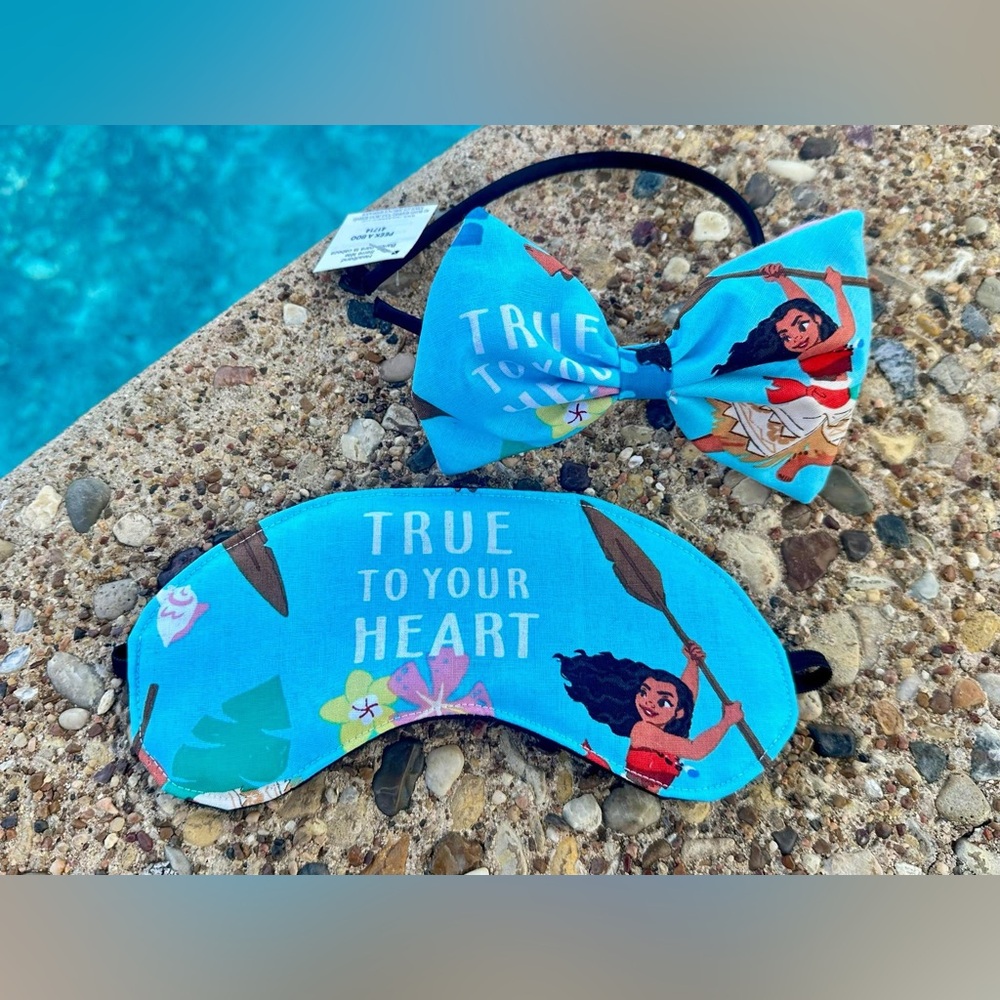 Sleep Mask and Bow Set with “Moana” Print